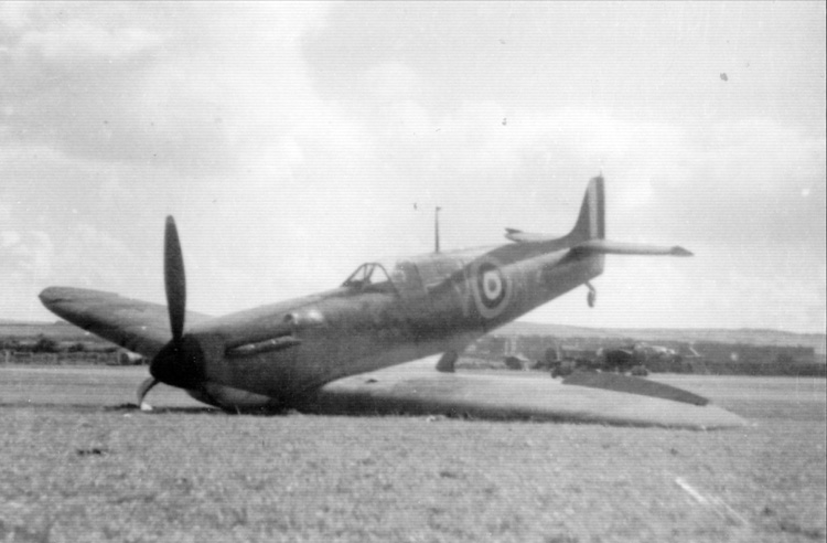Spitfire R6621 after landing wheels up on 9/10/40